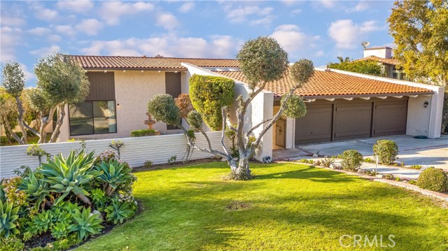 1443 Via Castilla, Palos Verdes Estates, California 90274, 4 Bedrooms Bedrooms, ,3 BathroomsBathrooms,Residential,Sold,Via Castilla,PV21004252