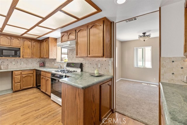 2726 Fisk Lane, Redondo Beach, California 90278, 5 Bedrooms Bedrooms, ,3 BathroomsBathrooms,Residential,Sold,Fisk,SB20101128