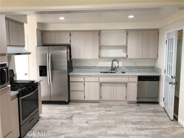 43728 Hardwood Avenue, Lancaster, CA 93534, photo 13