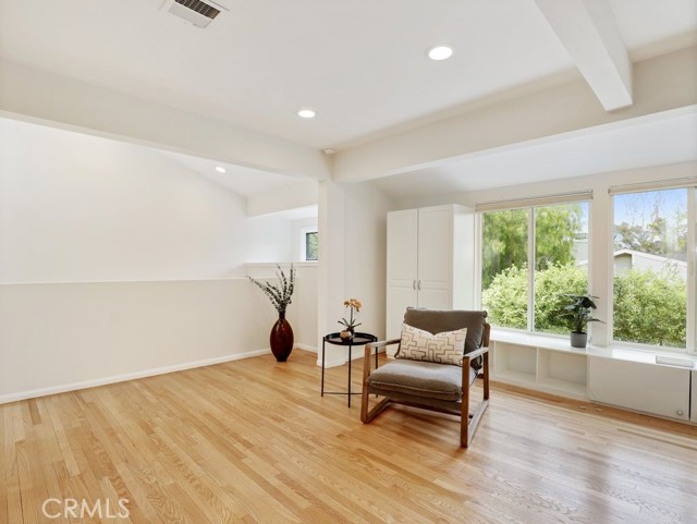 3 Bed Home for Sale in Calabasas, California