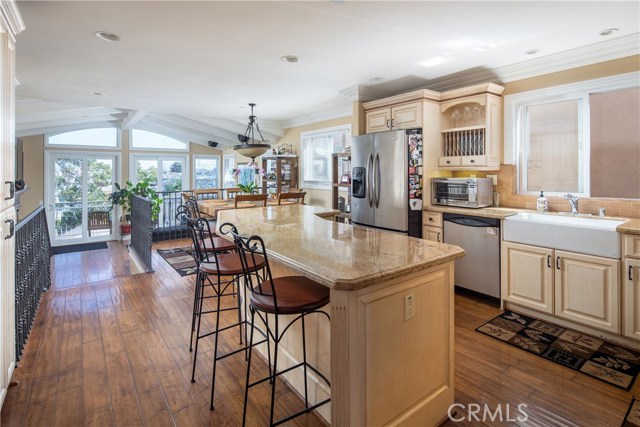 1704 Harper Avenue, Redondo Beach, California 90278, 4 Bedrooms Bedrooms, ,3 BathroomsBathrooms,Residential,Sold,Harper,SB19215045