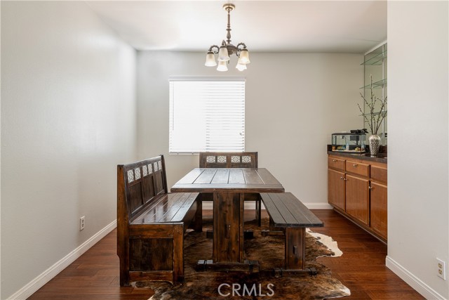305 Broadway, Redondo Beach, California 90277, 3 Bedrooms Bedrooms, ,2 BathroomsBathrooms,Residential,Sold,Broadway,OC21094038
