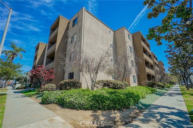 Photo of 1450 Locust Avenue #302, Long Beach, CA 90813