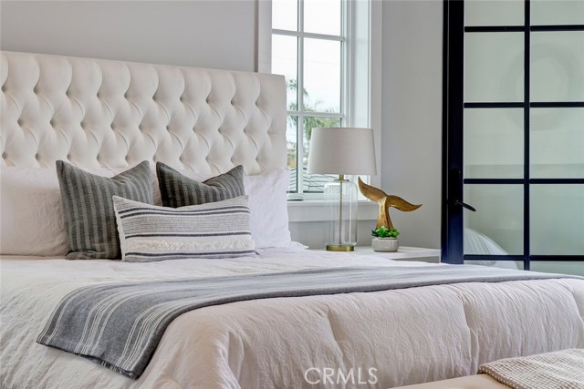 1716 Oak Avenue, Manhattan Beach, California 90266, 5 Bedrooms Bedrooms, ,5 BathroomsBathrooms,Residential,Sold,Oak,SB19008718