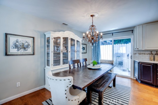 904 Knob Hill Avenue, Redondo Beach, California 90277, 4 Bedrooms Bedrooms, ,2 BathroomsBathrooms,Residential,Sold,Knob Hill,SB20157214