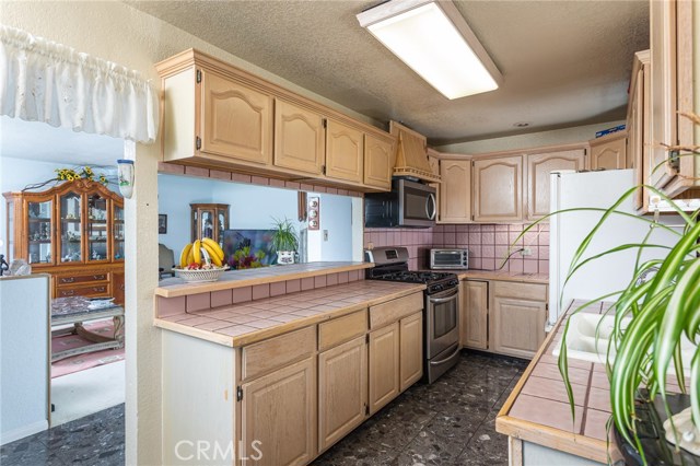 5 Bed Home for Sale in El Segundo, California