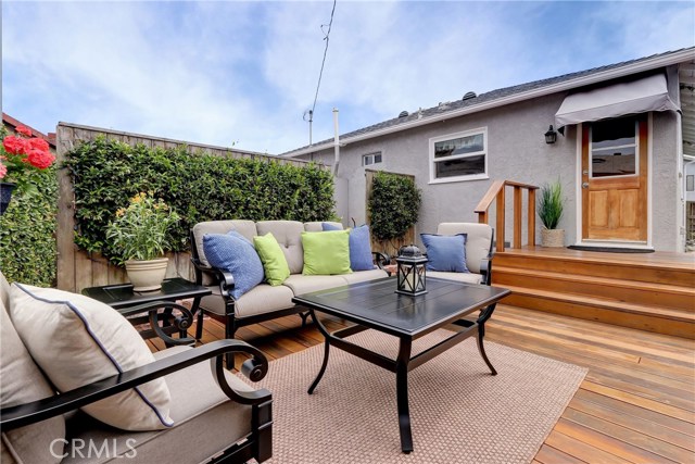 3000 Blaisdell Avenue, Redondo Beach, California 90278, 3 Bedrooms Bedrooms, ,1 BathroomBathrooms,Residential,Sold,Blaisdell,SB19150841