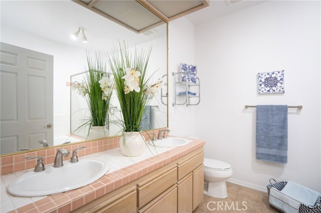 2100 Vanderbilt Lane, Redondo Beach, California 90278, 3 Bedrooms Bedrooms, ,2 BathroomsBathrooms,Residential,Sold,Vanderbilt,SB20174420