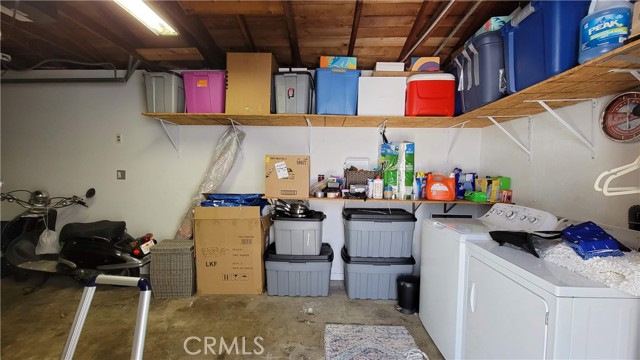 Laundry in garage for rear unit