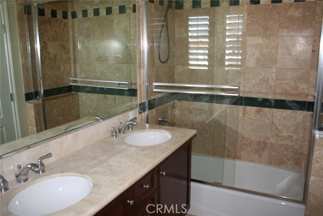 205 Irena Avenue, Redondo Beach, California 90277, 4 Bedrooms Bedrooms, ,3 BathroomsBathrooms,Residential,Sold,Irena,SB18231955