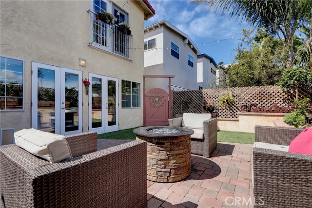 1627 Van Horne Lane, Redondo Beach, California 90278, 3 Bedrooms Bedrooms, ,1 BathroomBathrooms,Residential,Sold,Van Horne,SB20069859