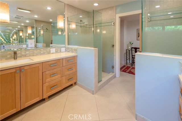 13 Lafayette Court, Manhattan Beach, California 90266, 3 Bedrooms Bedrooms, ,2 BathroomsBathrooms,Residential,Sold,Lafayette,SB19239576 13 Lafayette Court, Manhattan Beach, California 90266, 3 Bedrooms Bedrooms, ,2 BathroomsBathrooms,Residential,Sold,Lafayette,SB19239576