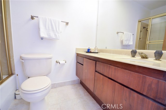6401 Via Baron, Rancho Palos Verdes, California 90275, 4 Bedrooms Bedrooms, ,5 BathroomsBathrooms,Residential,Sold,Via Baron,PV17162261