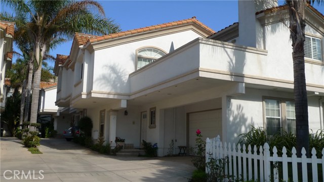 514 Francisca Avenue, Redondo Beach, California 90277, 4 Bedrooms Bedrooms, ,2 BathroomsBathrooms,Residential,Sold,Francisca,PF20031725