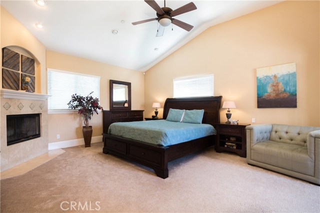 2217 Ruhland Avenue, Redondo Beach, California 90278, 4 Bedrooms Bedrooms, ,3 BathroomsBathrooms,Residential,Sold,Ruhland,SB17139608