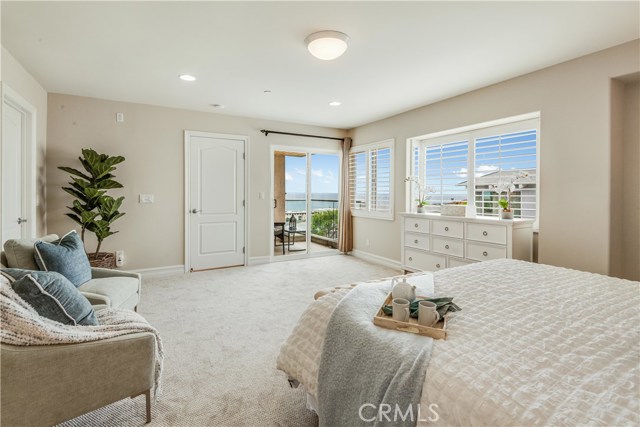 3020 Highland Avenue, Manhattan Beach, California 90266, 3 Bedrooms Bedrooms, ,4 BathroomsBathrooms,Residential,Sold,Highland,PV20123774