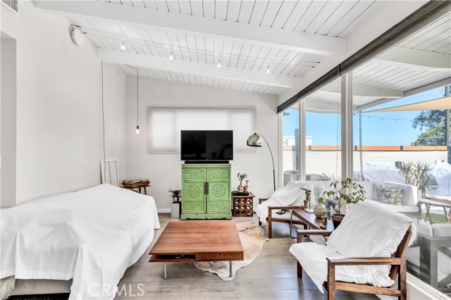 476 36th Street, Manhattan Beach, California 90266, 2 Bedrooms Bedrooms, ,1 BathroomBathrooms,Residential,Sold,36th,SB20134064