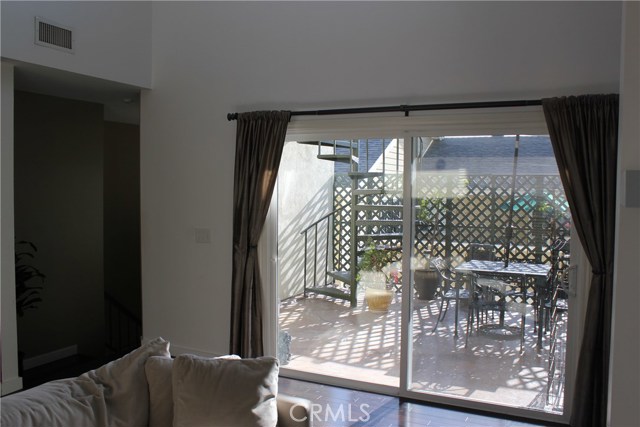 2705 Mathews Avenue, Redondo Beach, California 90278, 3 Bedrooms Bedrooms, ,3 BathroomsBathrooms,Residential,Sold,Mathews,SB18014318