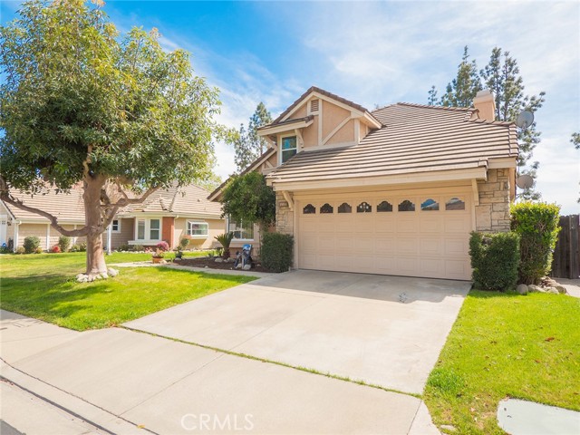 Detail Gallery Image 1 of 1 For 1406 Sunrise Cir, Upland,  CA 91784 - 3 Beds | 2/1 Baths