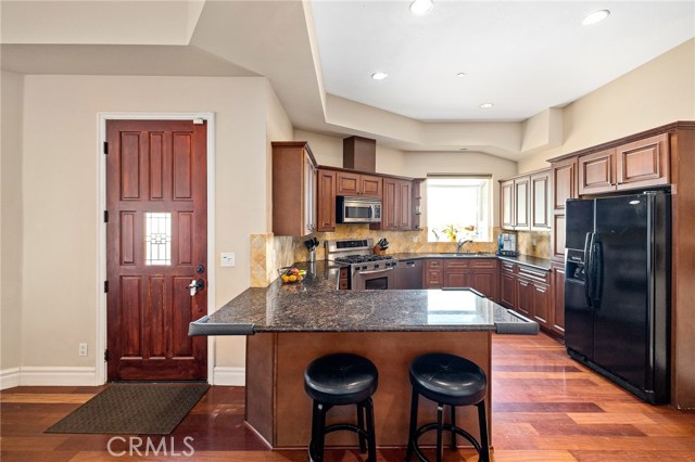 2617 Ripley Avenue, Redondo Beach, California 90278, 4 Bedrooms Bedrooms, ,4 BathroomsBathrooms,Residential,Sold,Ripley,SB20168034