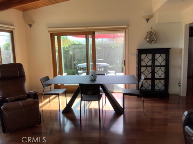 500 SUSANA, Redondo Beach, California 90277, 4 Bedrooms Bedrooms, ,2 BathroomsBathrooms,Residential,Sold,SUSANA,SB21045284