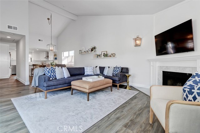 1920 Voorhees Avenue, Redondo Beach, California 90278, 3 Bedrooms Bedrooms, ,3 BathroomsBathrooms,Residential,Sold,Voorhees,SB19186018