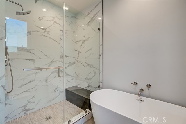 1922 Vanderbilt Lane, Redondo Beach, California 90278, 5 Bedrooms Bedrooms, ,5 BathroomsBathrooms,Residential,Sold,Vanderbilt,PV19214347