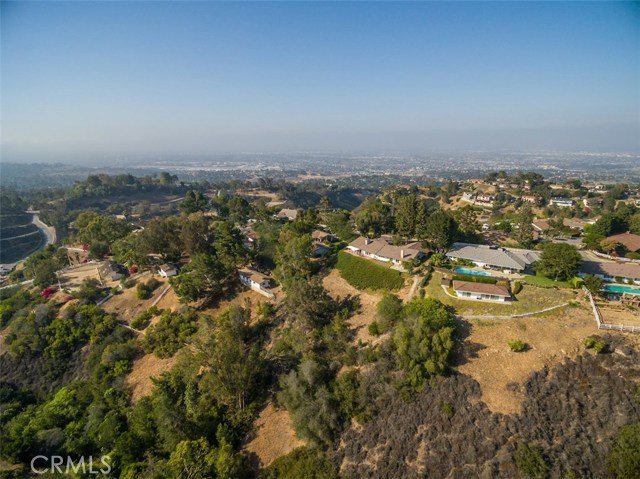 34 Chuckwagon Road, Rolling Hills, California 90274, 4 Bedrooms Bedrooms, ,3 BathroomsBathrooms,Residential,Sold,Chuckwagon,PV18051144