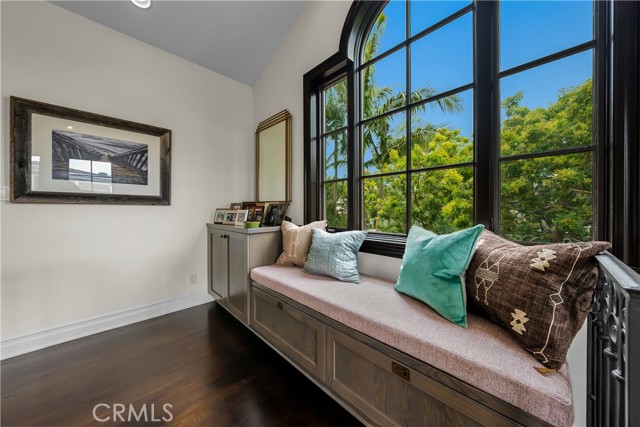 583 35th Street, Manhattan Beach, California 90266, 4 Bedrooms Bedrooms, ,1 BathroomBathrooms,Residential,Sold,35th,SB21141914