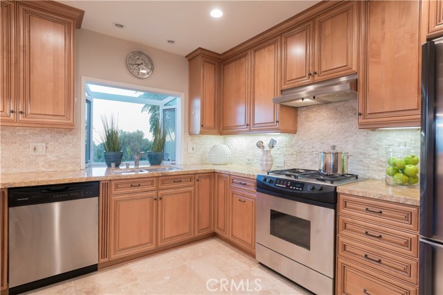 2105 Velez Drive, Rancho Palos Verdes, California 90275, 3 Bedrooms Bedrooms, ,2 BathroomsBathrooms,Residential,Sold,Velez,SB17138071