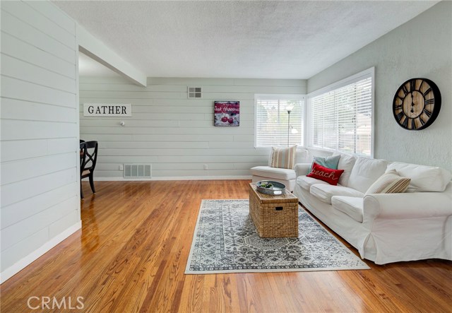 2215 Glick Court, Redondo Beach, California 90278, 4 Bedrooms Bedrooms, ,2 BathroomsBathrooms,Residential,Sold,Glick,SB18233493