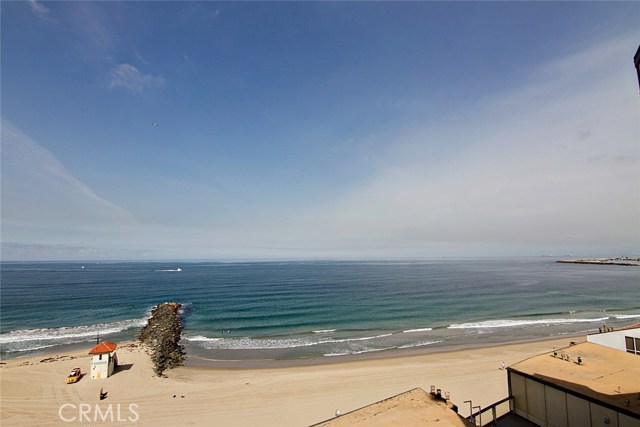 625 Esplanade, Redondo Beach, California 90277, 3 Bedrooms Bedrooms, ,1 BathroomBathrooms,Residential,Sold,Esplanade,SB17092433