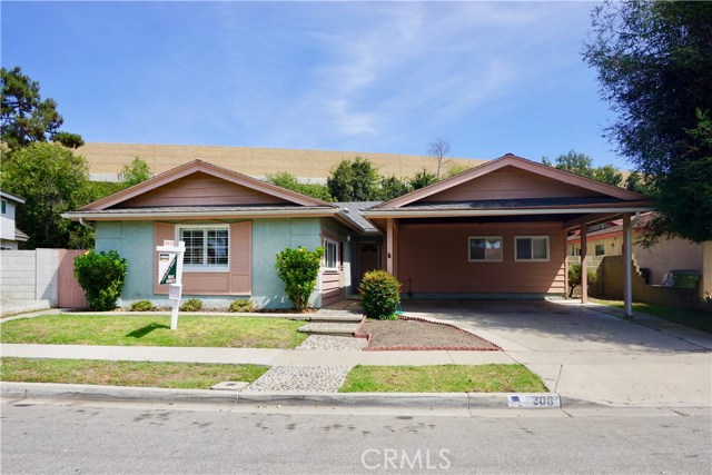 Photo of 308 Harvard Lane, Seal Beach, CA 90740
