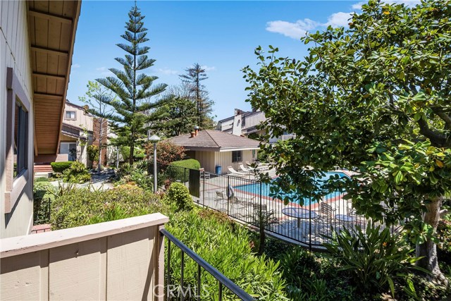 28134 Ridgepoint Court, Rancho Palos Verdes, California 90275, 2 Bedrooms Bedrooms, ,2 BathroomsBathrooms,Residential,Sold,Ridgepoint,PV18107374