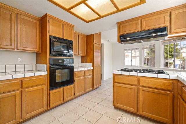 2013 Farrell Avenue, Redondo Beach, California 90278, 3 Bedrooms Bedrooms, ,2 BathroomsBathrooms,Residential,Sold,Farrell,SB21047681