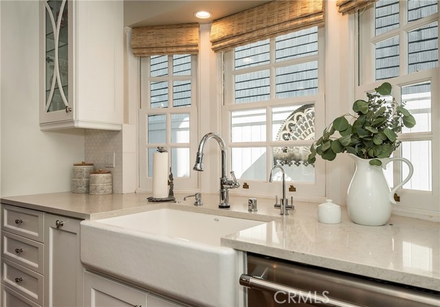 659 18th Street, Manhattan Beach, California 90266, 4 Bedrooms Bedrooms, ,3 BathroomsBathrooms,Residential,Sold,18th,SB19269469