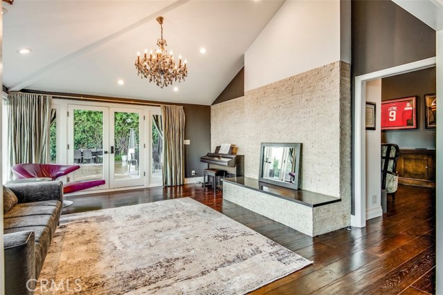 11 Outrider Road, Rolling Hills, California 90274, 4 Bedrooms Bedrooms, ,3 BathroomsBathrooms,Residential,Sold,Outrider,PV20235283