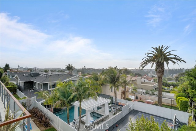 725 21st Street, Hermosa Beach, California 90254, 3 Bedrooms Bedrooms, ,2 BathroomsBathrooms,Residential,Sold,21st,SB18015003