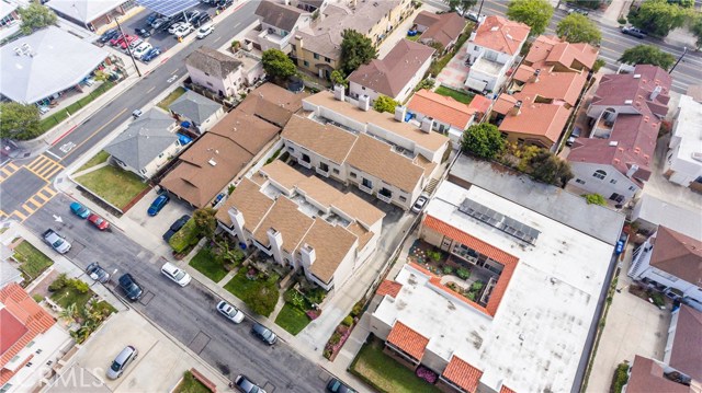 1916 Rockefeller Lane, Redondo Beach, California 90278, 3 Bedrooms Bedrooms, ,2 BathroomsBathrooms,Residential,Sold,Rockefeller,SB18073462