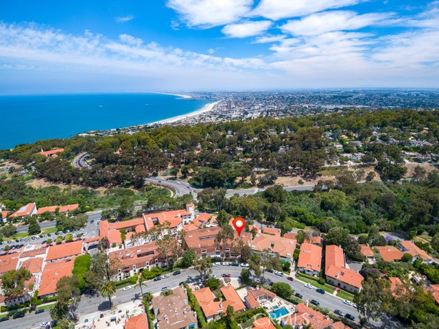 2545 Via Campesina, Palos Verdes Estates, California 90274, 2 Bedrooms Bedrooms, ,1 BathroomBathrooms,Residential,Sold,Via Campesina,SB20112596