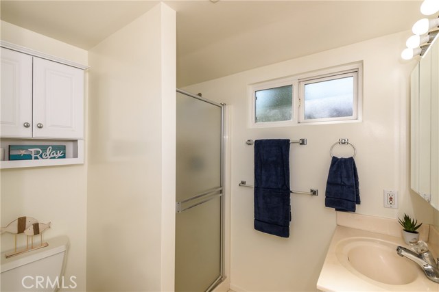 1216 Steinhart Avenue, Redondo Beach, California 90278, 3 Bedrooms Bedrooms, ,1 BathroomBathrooms,Residential,Sold,Steinhart,SB19060448