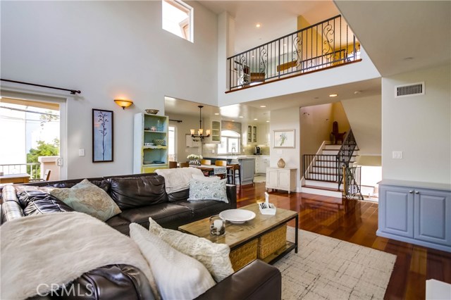 1103 Catalina Avenue, Redondo Beach, California 90277, 3 Bedrooms Bedrooms, ,1 BathroomBathrooms,Residential,Sold,Catalina,SB17200799