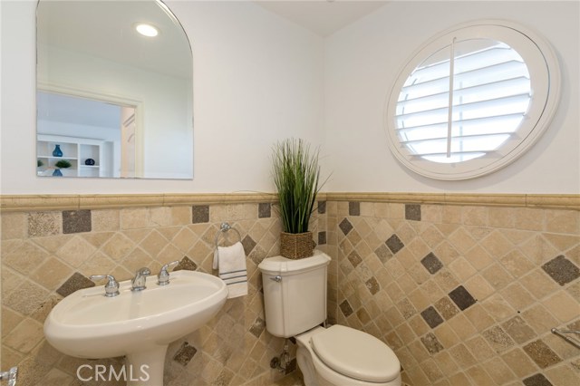 2208 Highland Avenue, Manhattan Beach, California 90266, 3 Bedrooms Bedrooms, ,3 BathroomsBathrooms,Residential,Sold,Highland,SB18227343