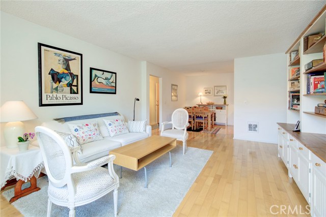 1707 Pacific Coast, Hermosa Beach, California 90254, 2 Bedrooms Bedrooms, ,2 BathroomsBathrooms,Residential,Sold,Pacific Coast,SB19021839