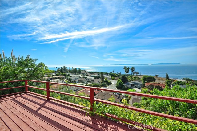 3348 Corinna, Rancho Palos Verdes, California 90275, 4 Bedrooms Bedrooms, ,1 BathroomBathrooms,Residential,Sold,Corinna,PV18287348