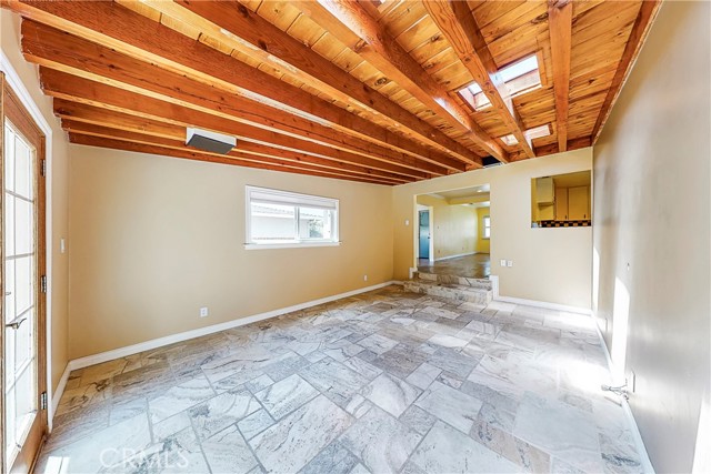 2408 Robinson Street, Redondo Beach, California 90278, 3 Bedrooms Bedrooms, ,2 BathroomsBathrooms,Residential,Sold,Robinson,PV21108449