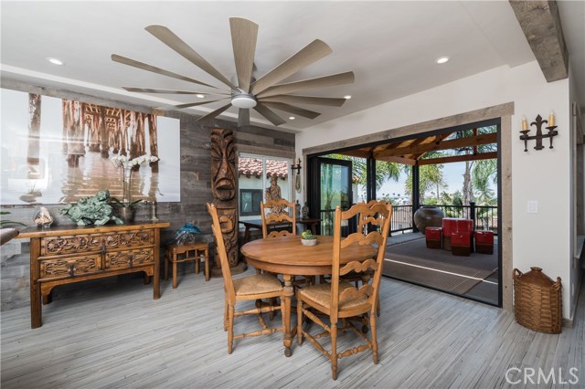 619 Gertruda Avenue, Redondo Beach, California 90277, 3 Bedrooms Bedrooms, ,Residential,Sold,Gertruda,PV20123167