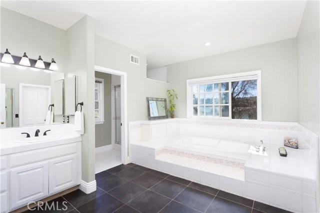 1407 Irena Avenue, Redondo Beach, California 90277, 5 Bedrooms Bedrooms, ,6 BathroomsBathrooms,Residential,Sold,Irena,SB20100486