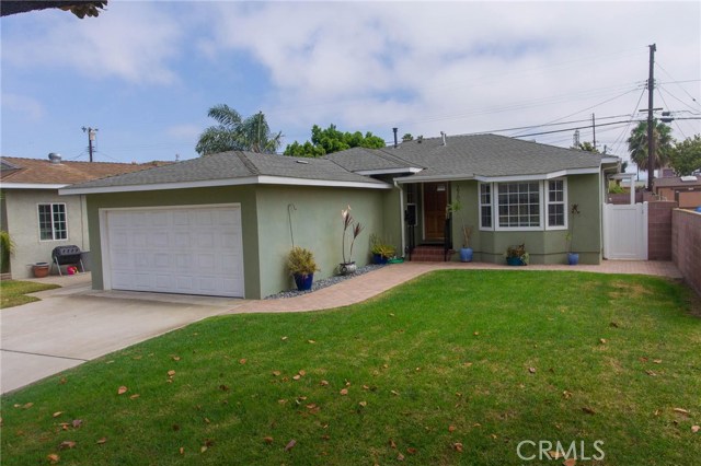 2702 Spreckels Lane, Redondo Beach, California 90278, 3 Bedrooms Bedrooms, ,1 BathroomBathrooms,Residential,Sold,Spreckels,PV20124448