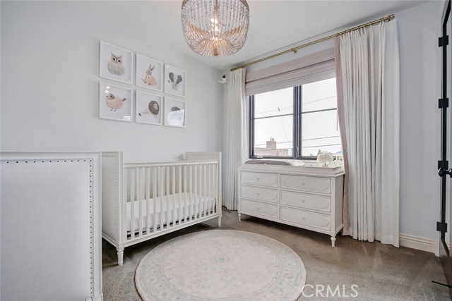 320 33rd Place, Manhattan Beach, California 90266, 3 Bedrooms Bedrooms, ,3 BathroomsBathrooms,Residential,Sold,33rd,SB21043576